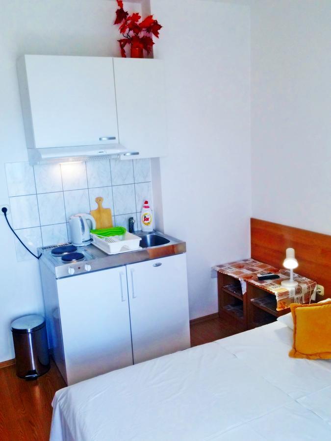Apartments Eugen Pedisic Turanj Ngoại thất bức ảnh