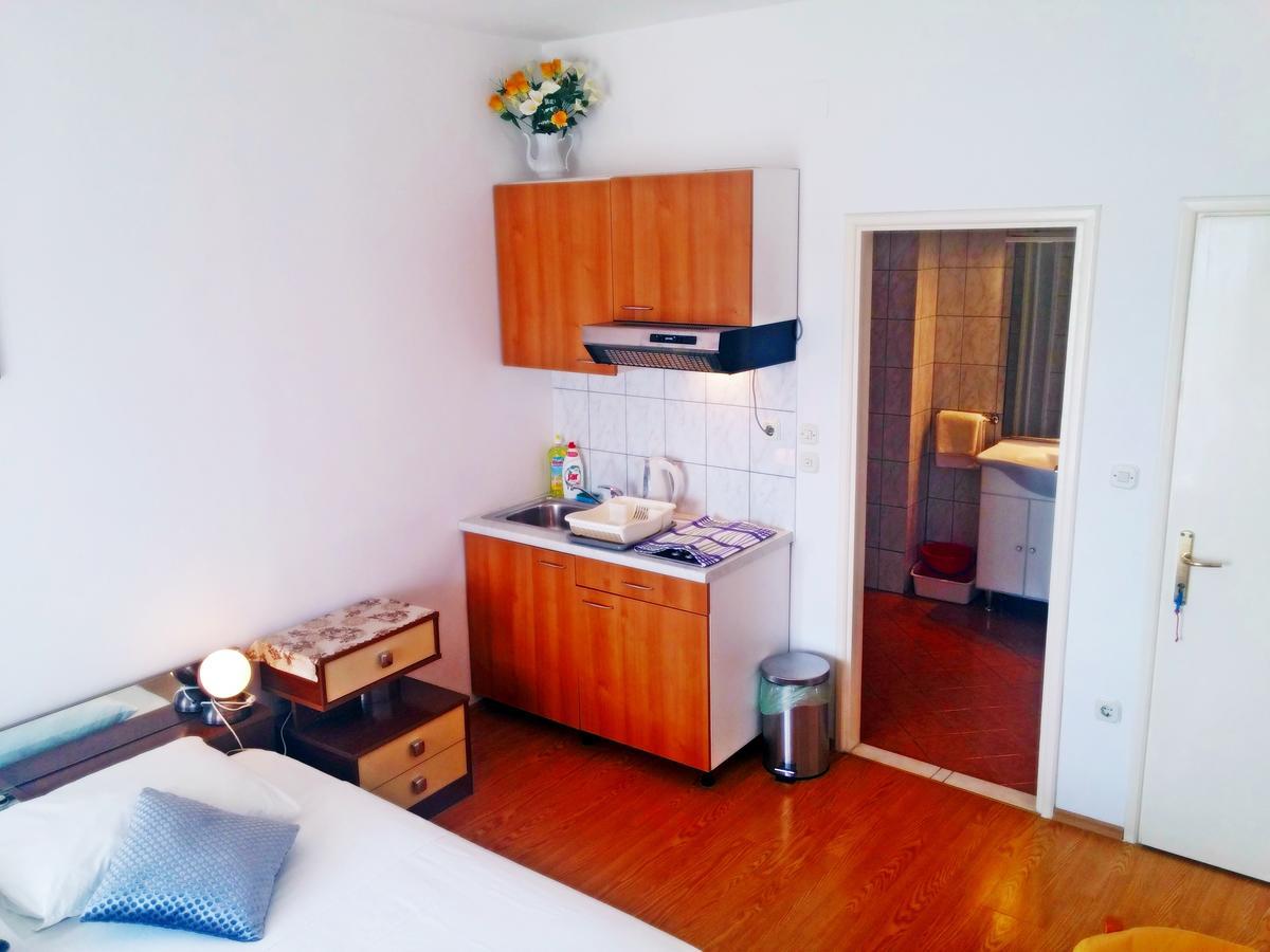 Apartments Eugen Pedisic Turanj Ngoại thất bức ảnh